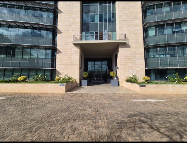 380M² OFFICE TO LET IN SANDTON CENTRAL